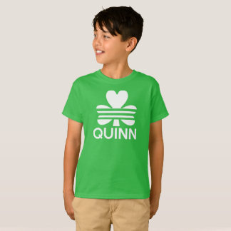 Camiseta O trevo Quinn está pronto para o dia de St Patrick