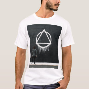 Camiseta O Triângulo que Goteja