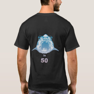 Camiseta O tubarão famoso é 50 (T-Shirt preto)