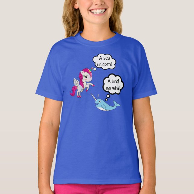 Camiseta O unicórnio do mar encontra a terra narwhal (Frente)