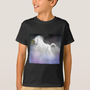 Camiseta O unicórnio na névoa