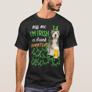 Camiseta O velho pastor de inglês me beija, sou irlandês ou