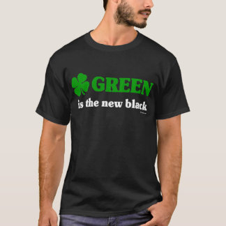 Camiseta O verde é o t-shirt preto novo