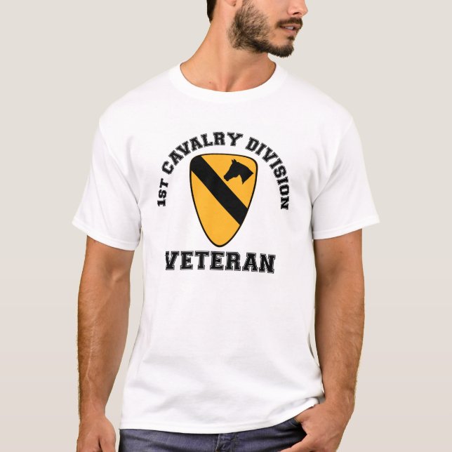 Camiseta ø Veterinário de Cav - estilo da faculdade (Frente)