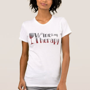 Camiseta O vinho é minha terapia