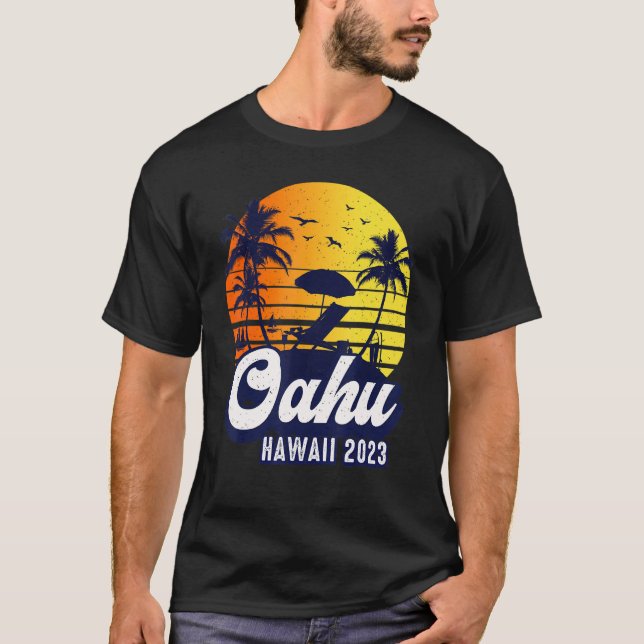 Camiseta Oahu Hawaii 2023 Hawaiian Sunset Beach Retro (Frente)