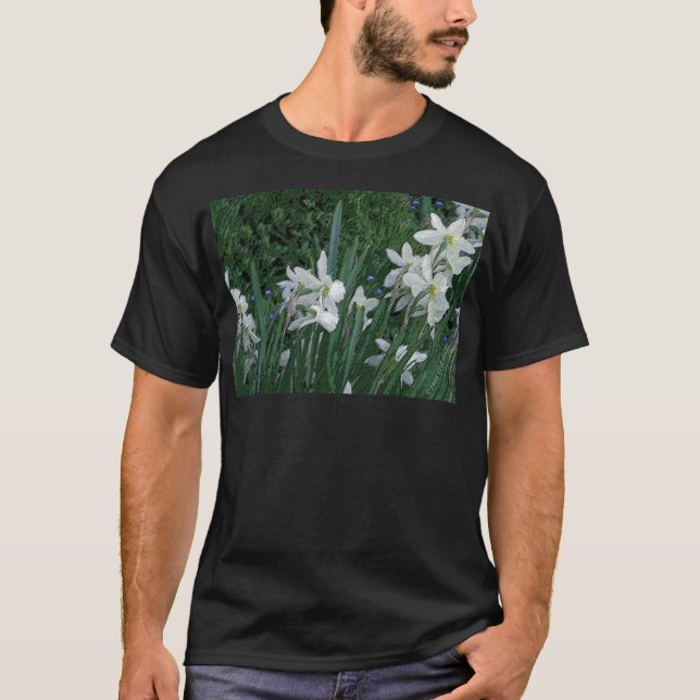 Camiseta "Obscuridade do Daffodil branco" (Frente)