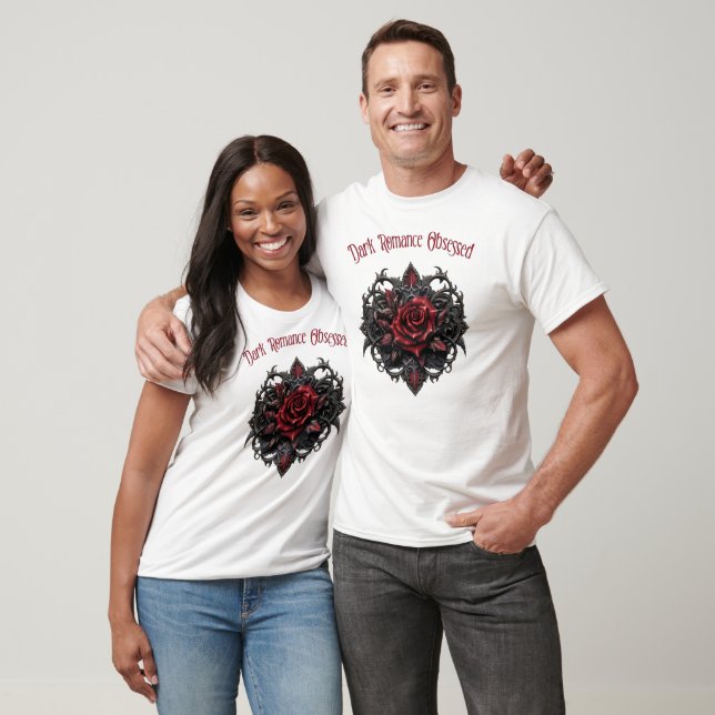 Camiseta Obsedado com Romance Sombrio (Unissex)