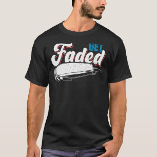 Camiseta Obtenha Corte de Cabelo Clássico Vintage Desbotado