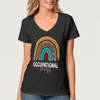 Camiseta Occupational Therapy Leopard Rainbow Healthcare Th