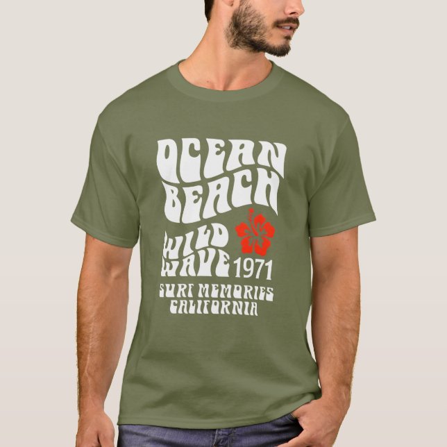 Camiseta Ocean Beach Wild Wave 1971 Tee – Retro Surf Style (Frente)