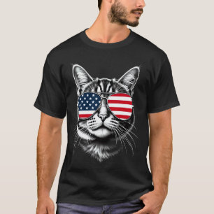 Camiseta Óculos de Sol de Rosto de Gato com a Bandeira dos 