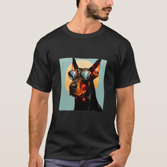 Camiseta Óculos de Sol Dobermann - Dobermann Legal (Frente)