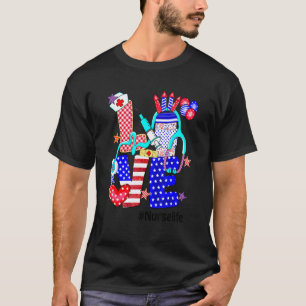 Camiseta Óculos de Sol Vermelho Branco Azul Enfermeira Equi