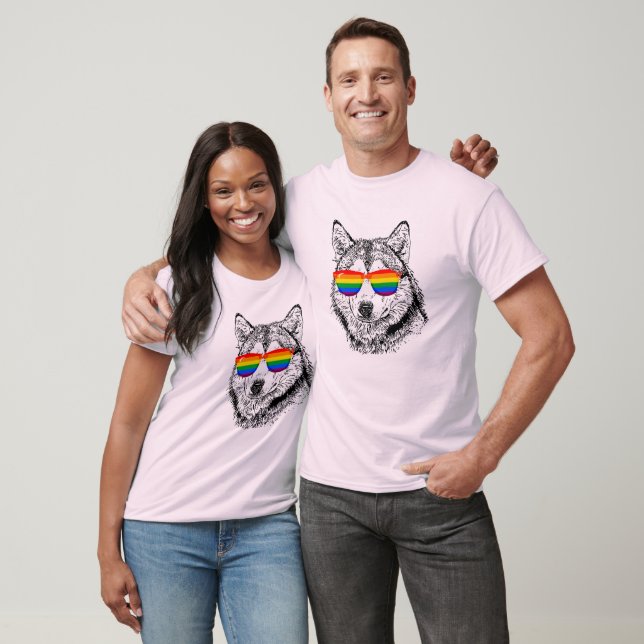Camiseta Óculos de Sol Wolf Pride (Unissex)