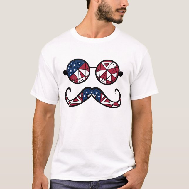 Camiseta óculos e bigode da bandeira americana (Frente)