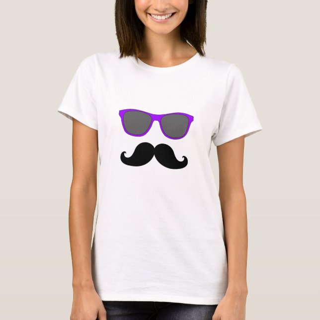 Camiseta Óculos escuros engraçados com bigode | RÚPULO (Frente)