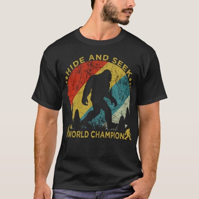 Camiseta Ocultar e procurar campeão mundial (Frente)