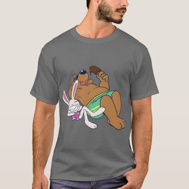 Camiseta Ocupantes De Um Universo Sam E Maypical Ficcional (Frente)