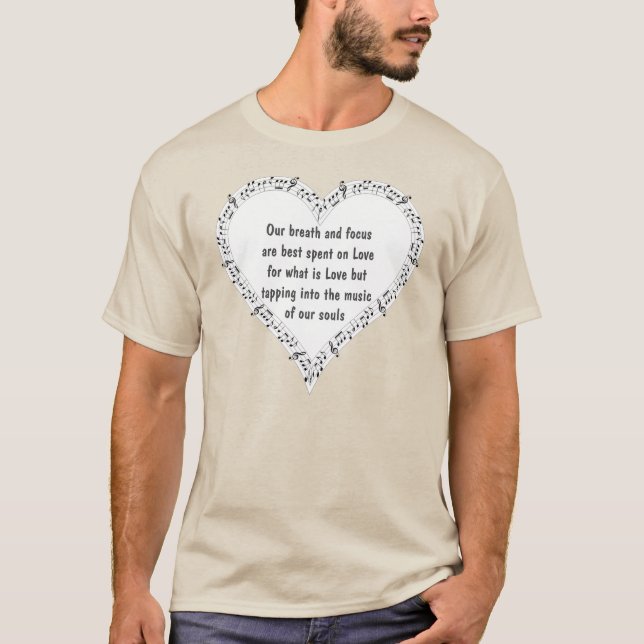 Camiseta Ode to Love T-Shirt da Poeta Adiela Akoo (Frente)