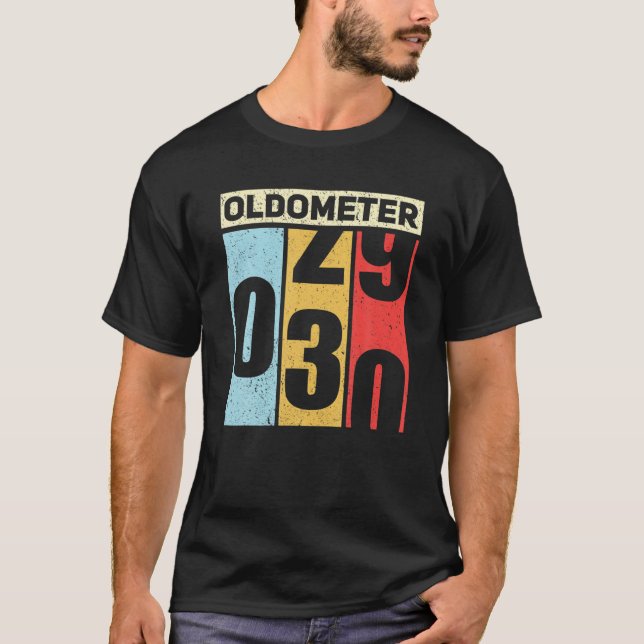 Camiseta Odometer Odometer Oldometer 29-30 Engraçado (Frente)