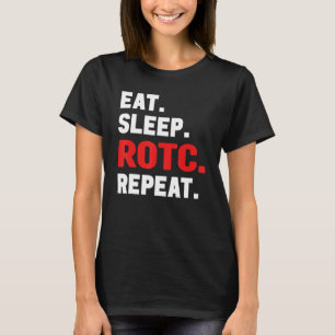 Camiseta Oficiais da Reserva Comem Dormem Rotc Repetem Vete
