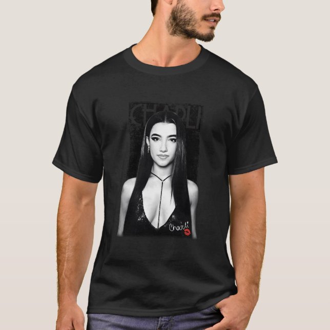 Camiseta Oficial Charli D'Amelio Dark Kiss (Frente)