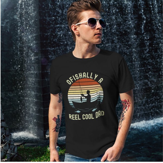 Camiseta Ofishally a Reel Cool Dad (Criador carregado)