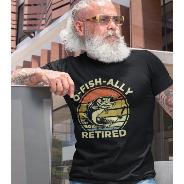 Camiseta Ofishally Retired Funny Fishing (Criador carregado)
