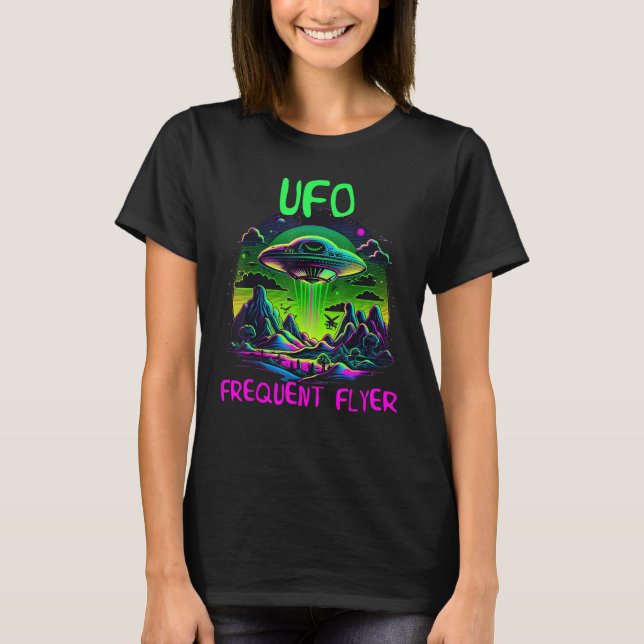 Camiseta OFO (Frequent Flyer Funny Retro Colorful 80s Alien (Frente)