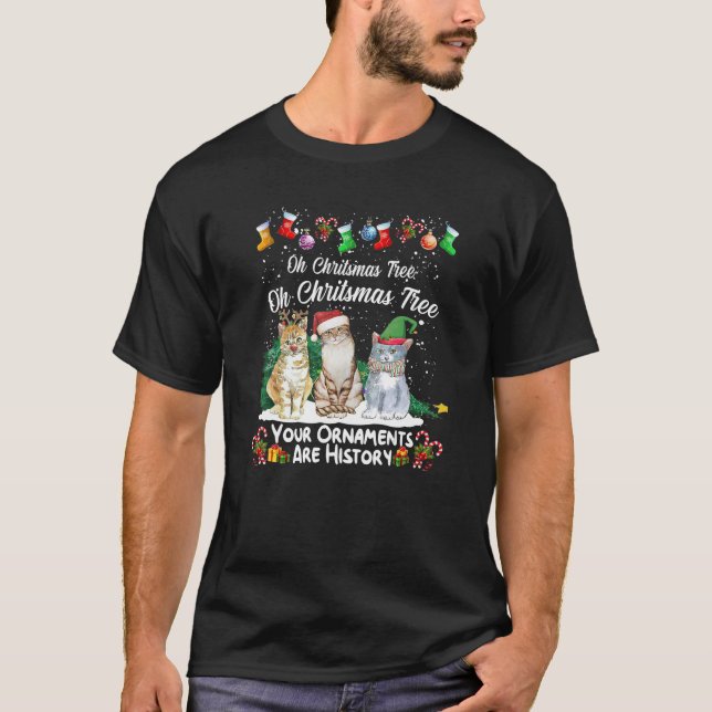 Camiseta Oh Árvore de Natal Seus Ornamentos São Engraçados  (Frente)