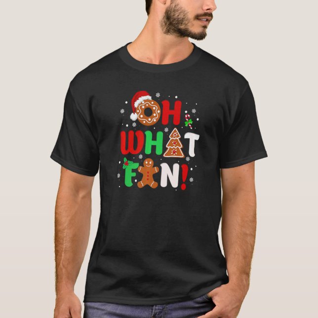 Camiseta Oh What Fun Christmas  Donut Gingerbread Tree Cake (Frente)