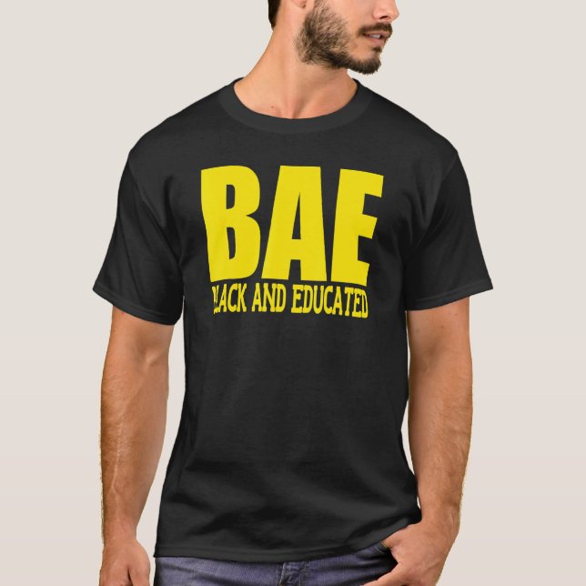 Camiseta Oheneba Roupa Black E Bae Melanin Educado (Frente)