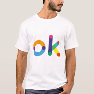Camiseta OK texto colorido