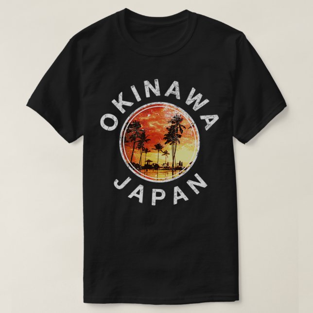 Camiseta Okinawa Japão Vintage Retro Sunset (Frente do Design)