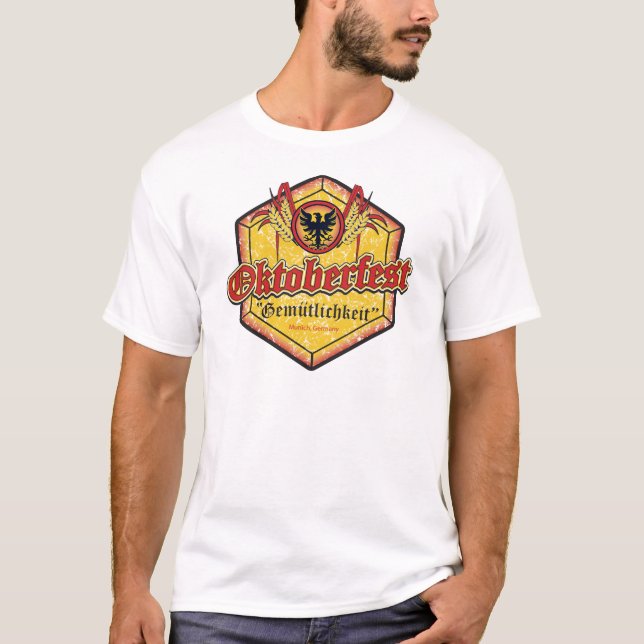 Camiseta Oktoberfest - Design do Pentágono (Frente)