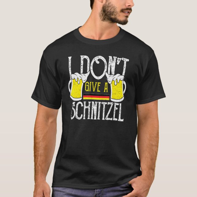 Camiseta Oktoberfest I Don'T Dá A Schnitzel - Diz Bebendo (Frente)
