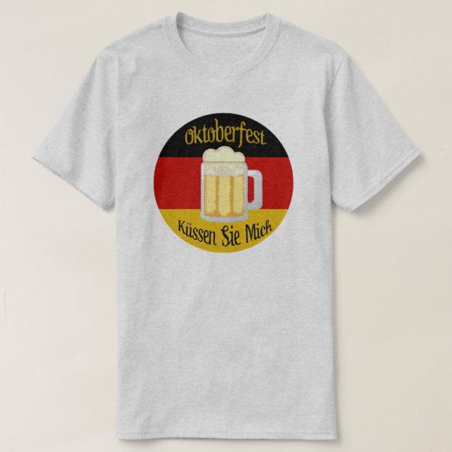 Camiseta Oktoberfest Me Beija T-Shirt (Frente do Design)