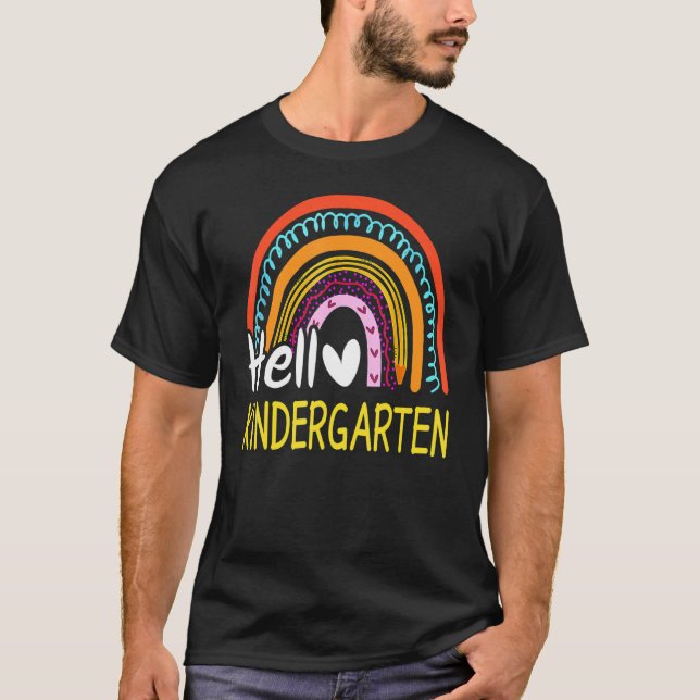 Camiseta Olá Kindergarten Team Kinder De Volta À Chuva Na E (Frente)