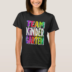 Camiseta Olá, Kindergarten Team Kinder De Volta À Hora Da E