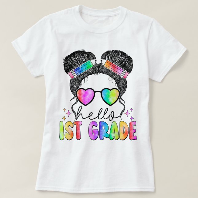 Camiseta Olá Professora do Primeiro Ano Laço de Lápis Coque (Frente do Design)
