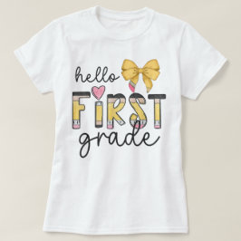 Camiseta Olá Professora do Primeiro Ano Laço de Lápis Coque