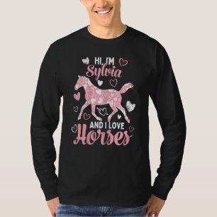 Camiseta Olá, sou Sylvia e adoro cavalos, corações bonitos