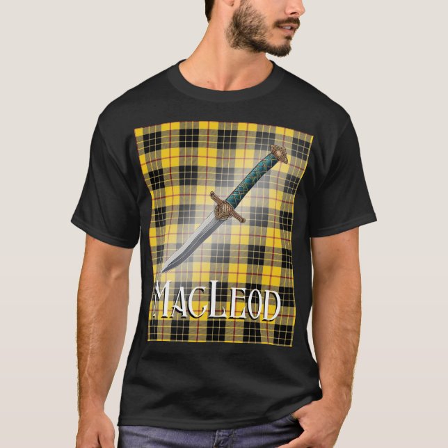 Camiseta Old Scottish Clan MacLeod Tartan Design (Frente)