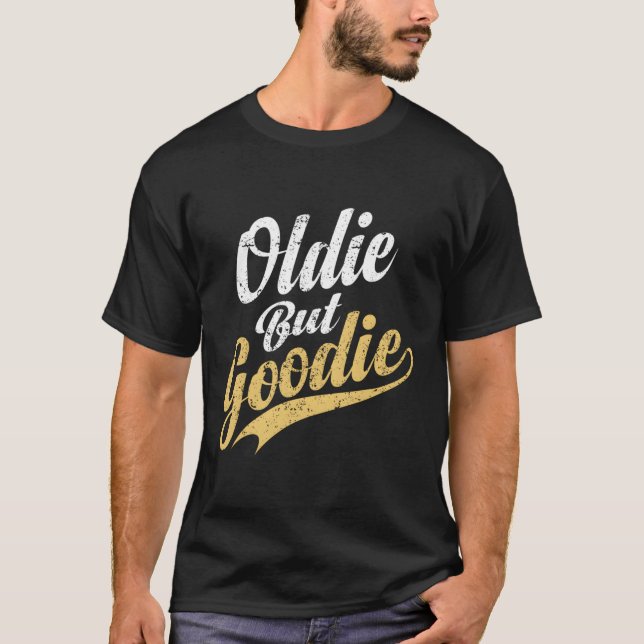 Camiseta Oldie Mas Goodie Retro Distante Hoodie Hoody (Frente)