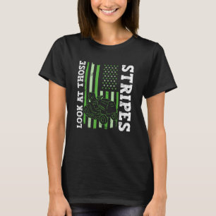 Camiseta Olhe Para Aquelas Bandas - Lawn Remando Um Pai Eng