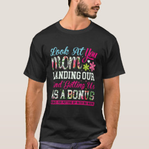 Camiseta Olhe Para Você Atirando Nossa Mãe E Nos Fazendo Co