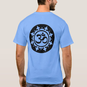 Camiseta Olhos pegando preto escuro dentro do círculo azul