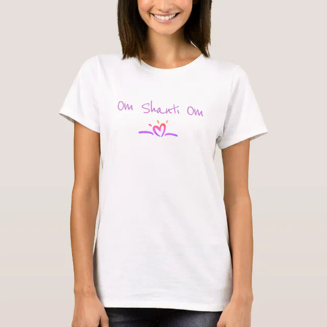 Camiseta Yoga Eu Sou Uma Mulher Simples Yoga Amor Paz