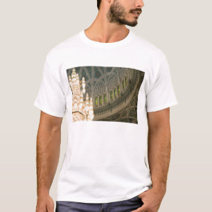 Camiseta Omã, Mascate, mesquita do Sultão Qaboos